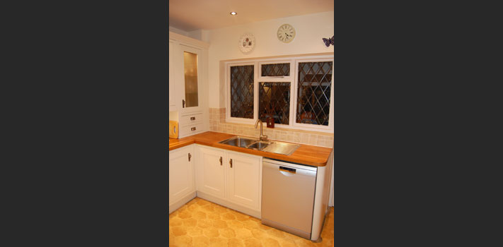 Fitted kitchen