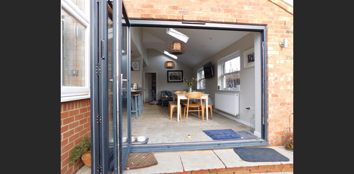 Fitted kitchen